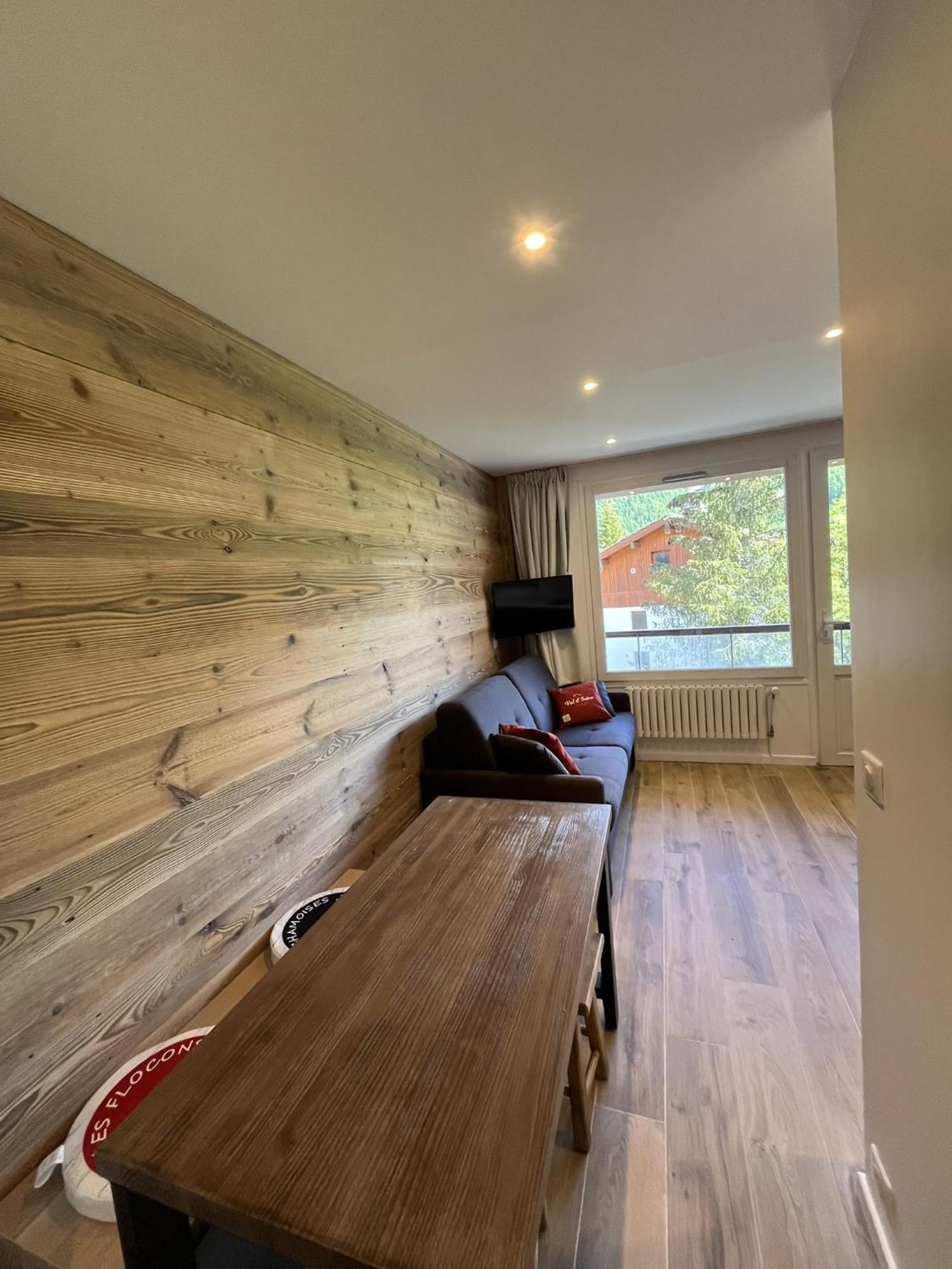 Les Clarines Apartment *